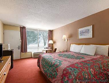 Days Inn By Wyndham White House Zewnętrze zdjęcie